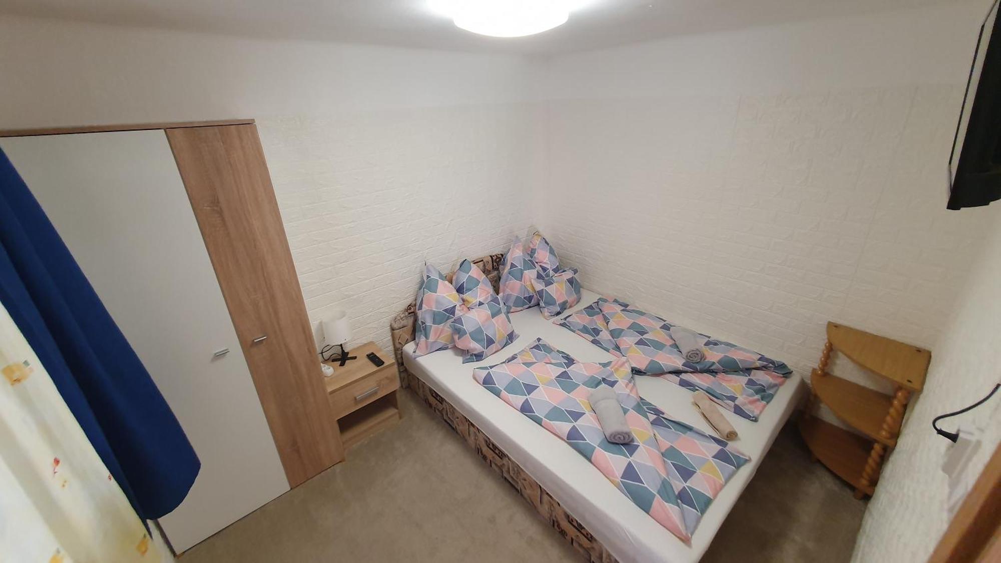 Berbe Apartman بالاتوليلّي المظهر الخارجي الصورة