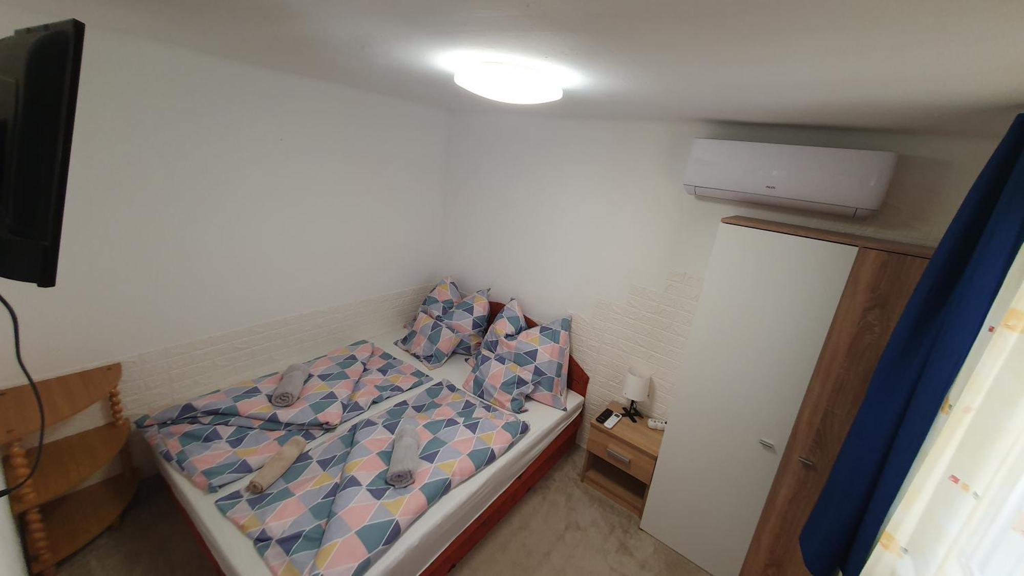Berbe Apartman بالاتوليلّي الغرفة الصورة