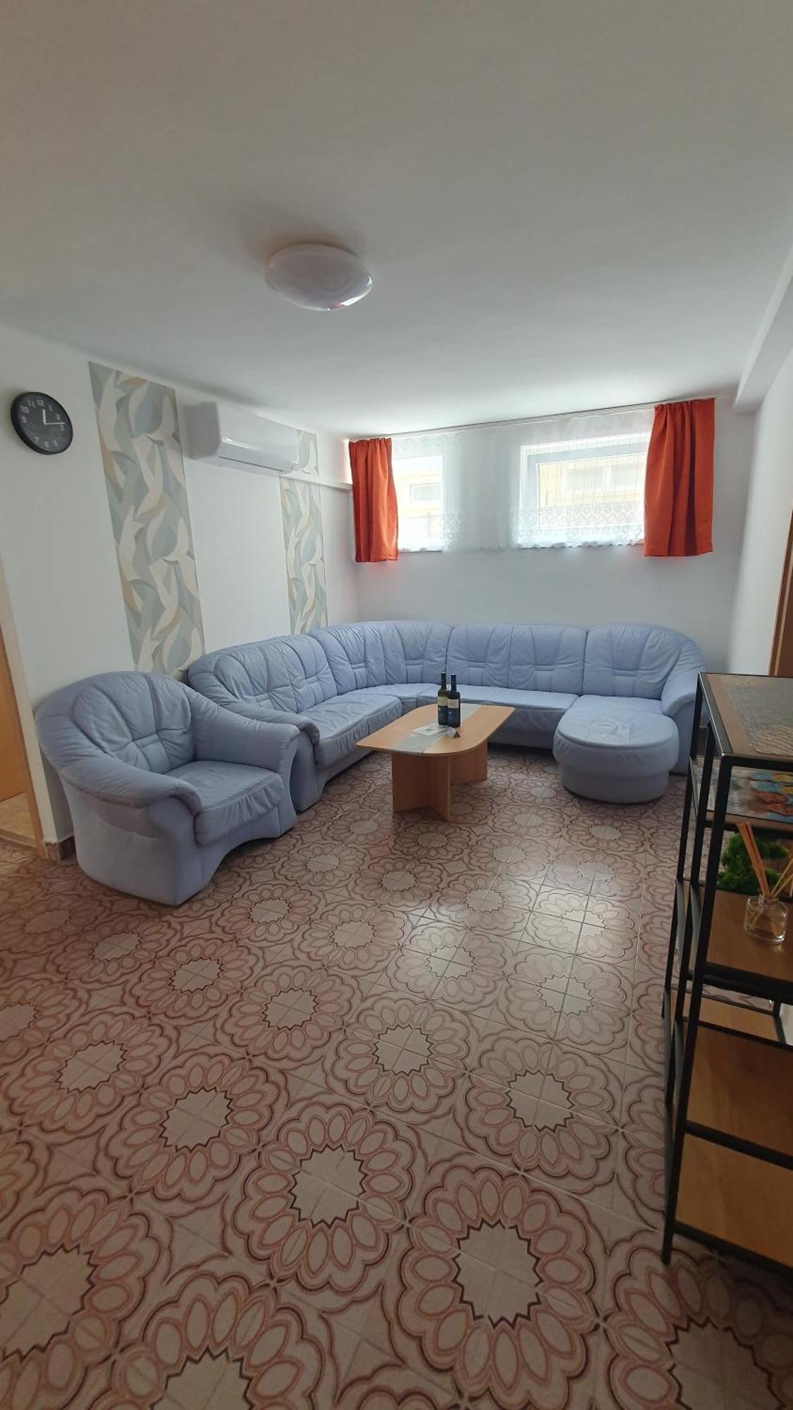 Berbe Apartman بالاتوليلّي الغرفة الصورة